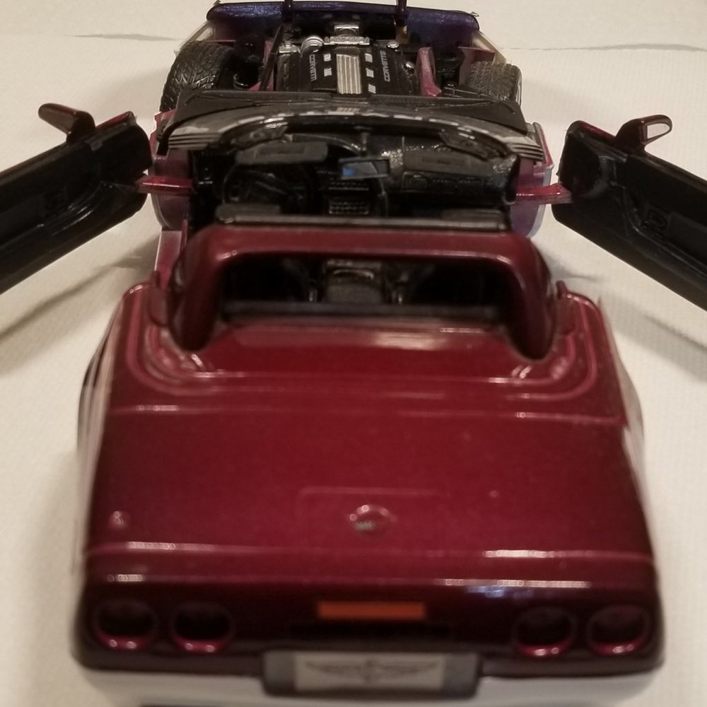 Corvette 1995 Indy 500 vintage model car - Picture 8 of 16